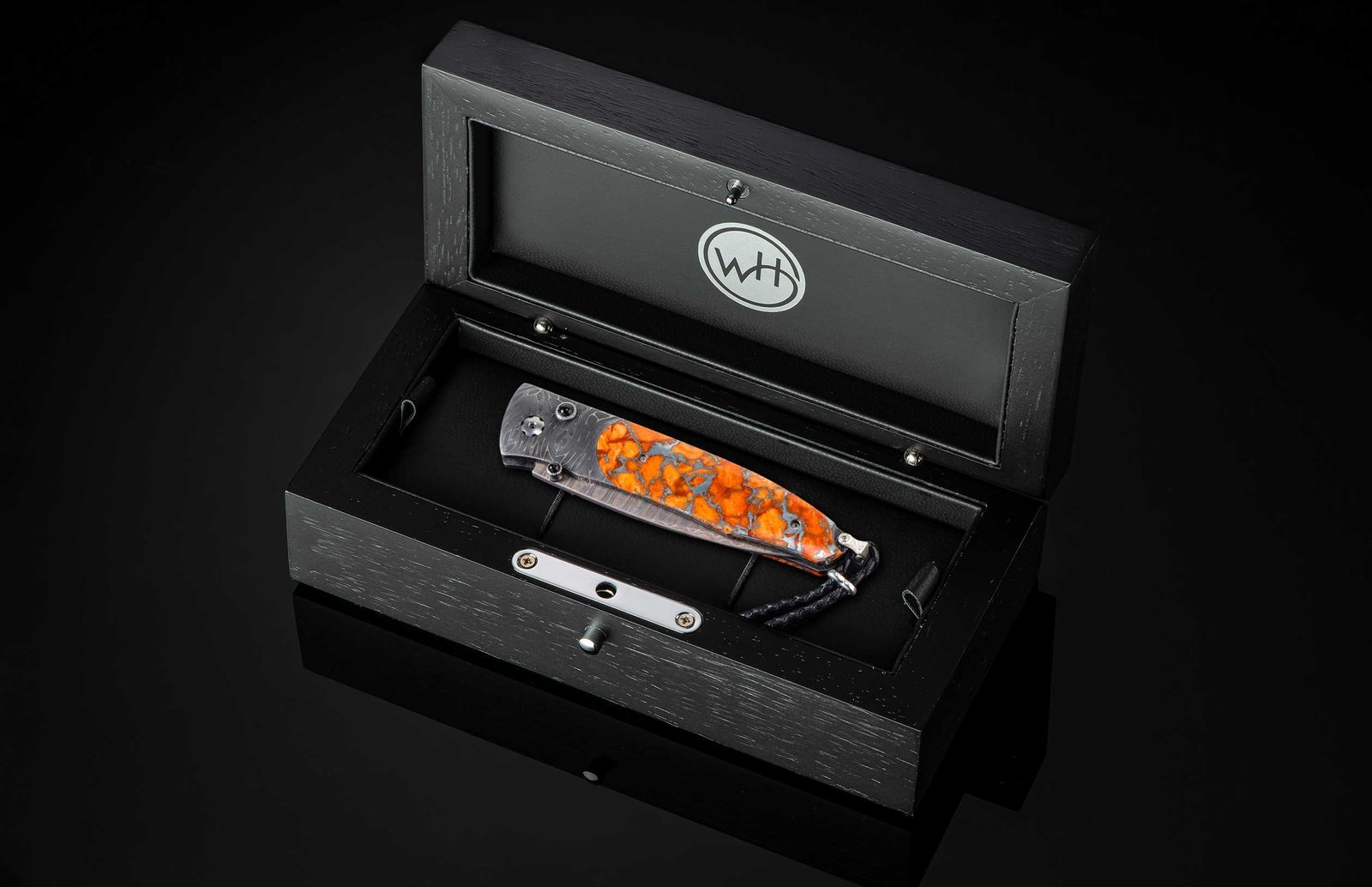 Limited Edition B30 Sunset Knife